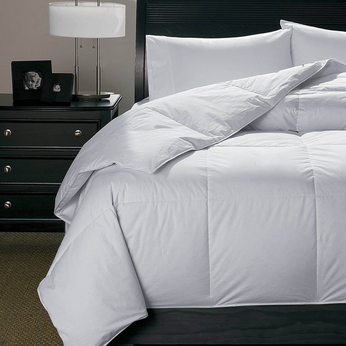 DOWNLITE PREMIUM DOWN COMFORTER