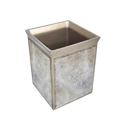 Cuenca Bath Accessories